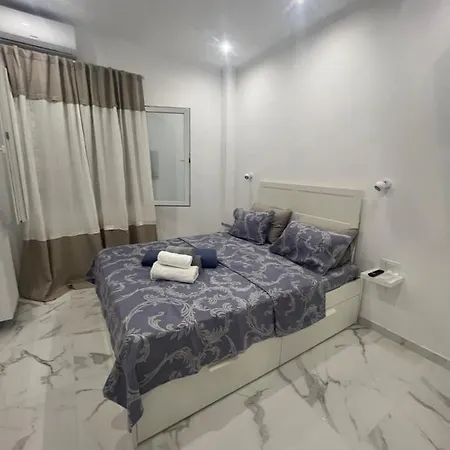White 아파트 아테네