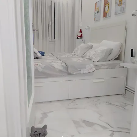 White 아파트