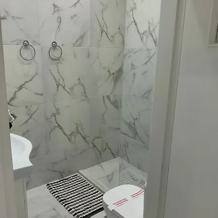 White 아파트
